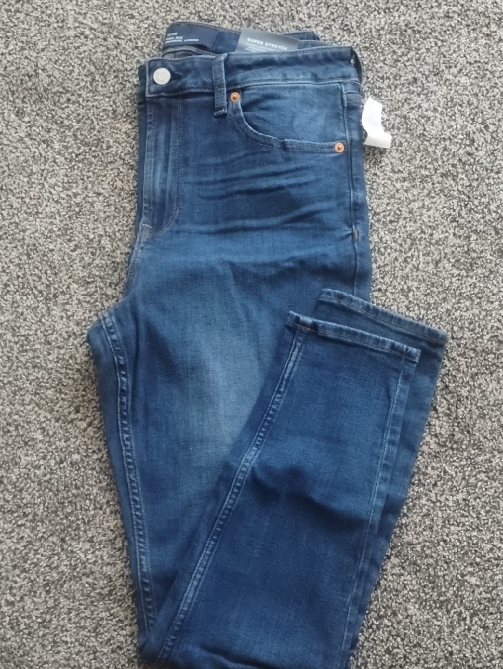 NWT Women's Gap  High Rise Universal Legging Jeans Size 12